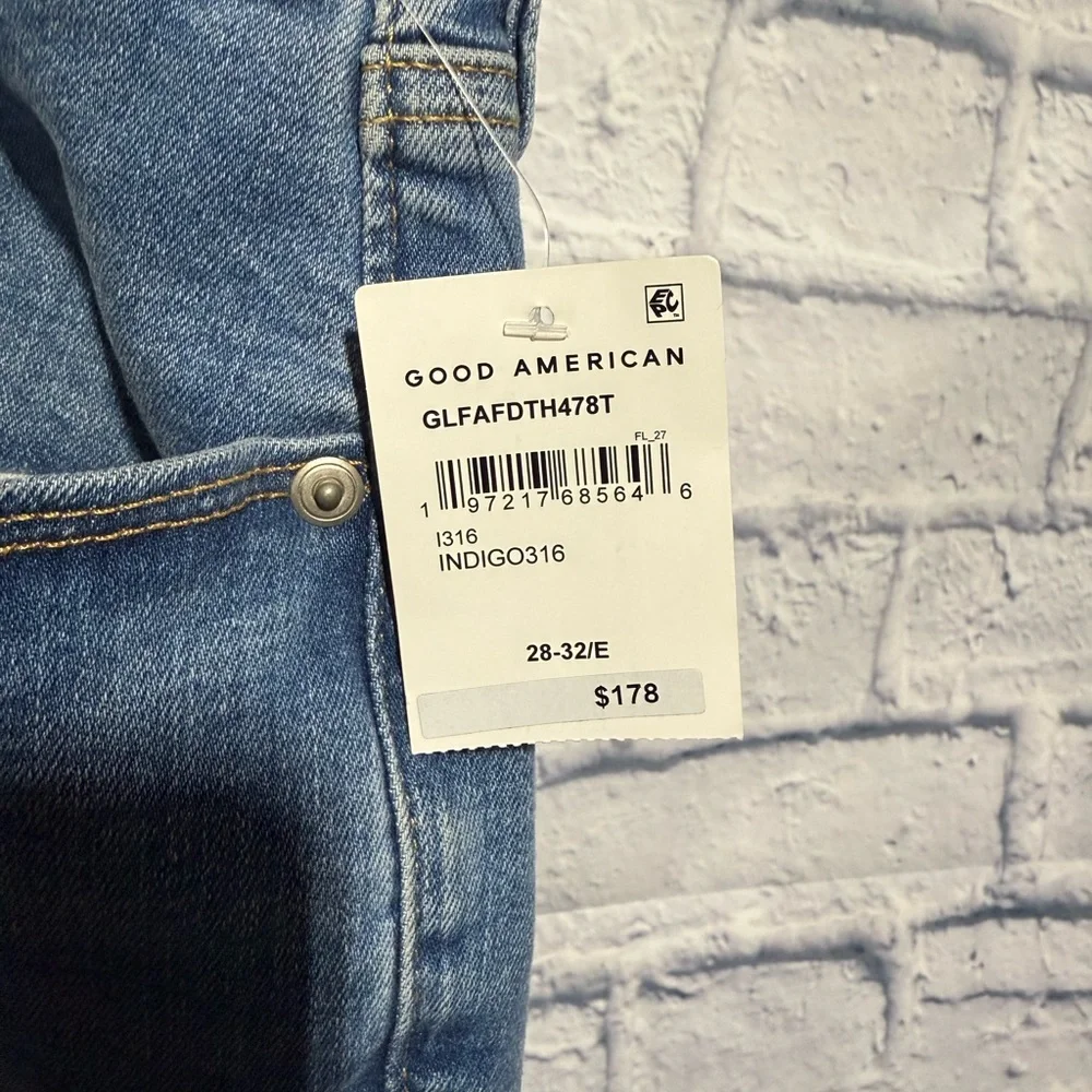 Good American Good Legs Flare Wide Leg Jeans, Mid Rise, Size 28-32 - Picture 7 of 7